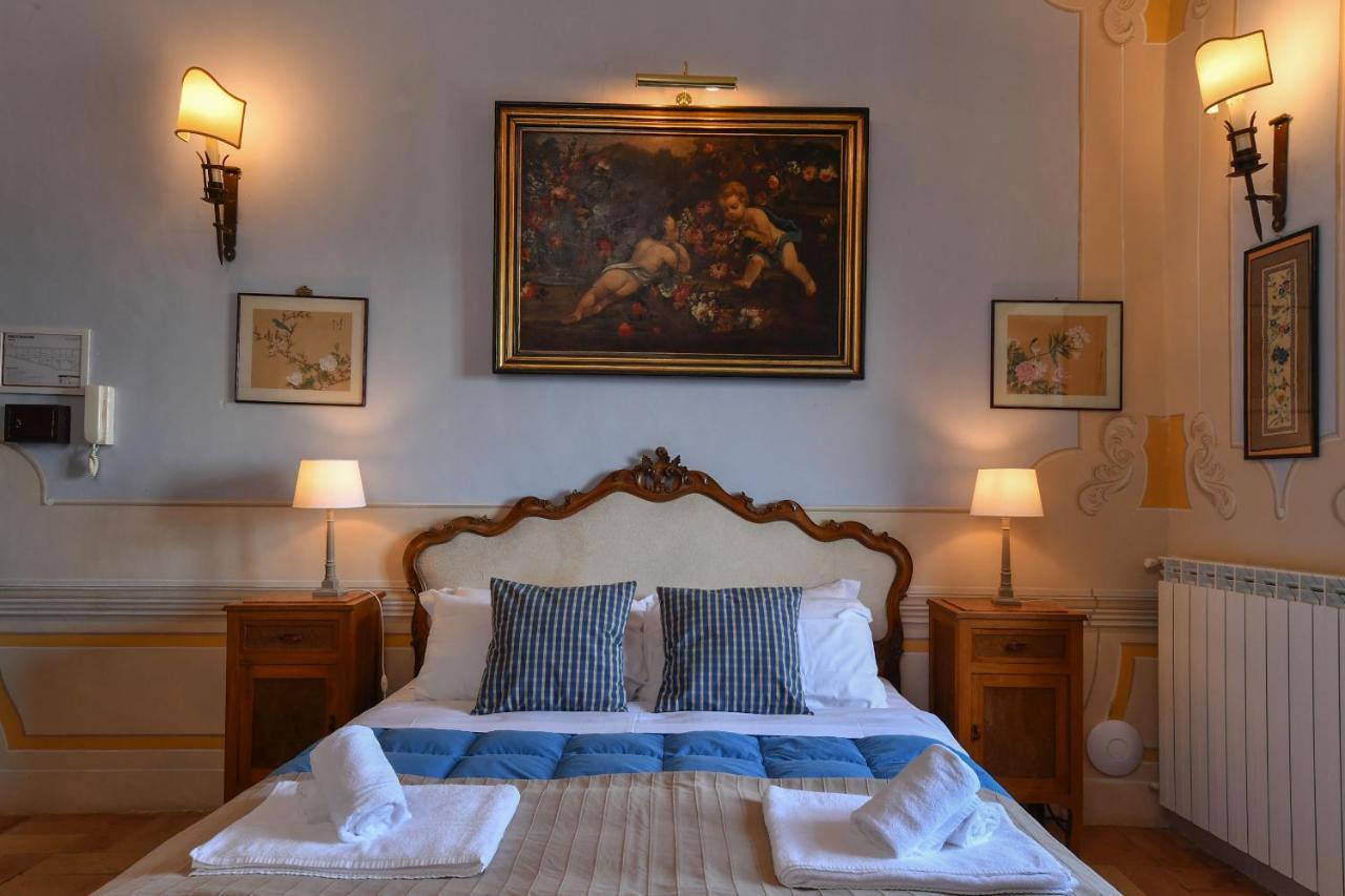 Отель Castello Costaguti Roccalvecce Экстерьер фото