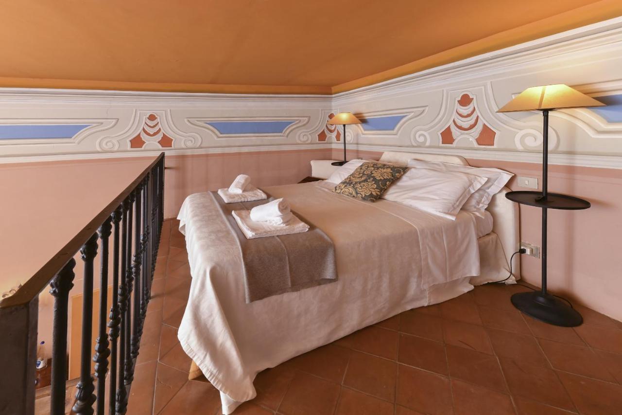 Отель Castello Costaguti Roccalvecce Экстерьер фото