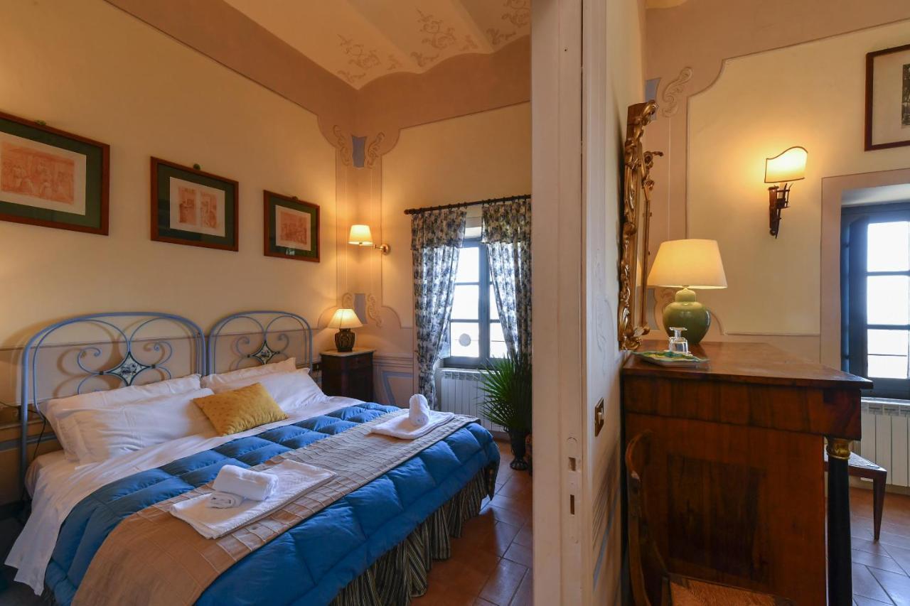 Отель Castello Costaguti Roccalvecce Экстерьер фото