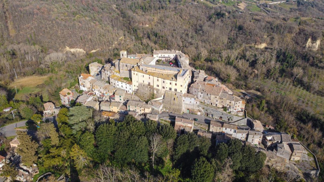 Отель Castello Costaguti Roccalvecce Экстерьер фото
