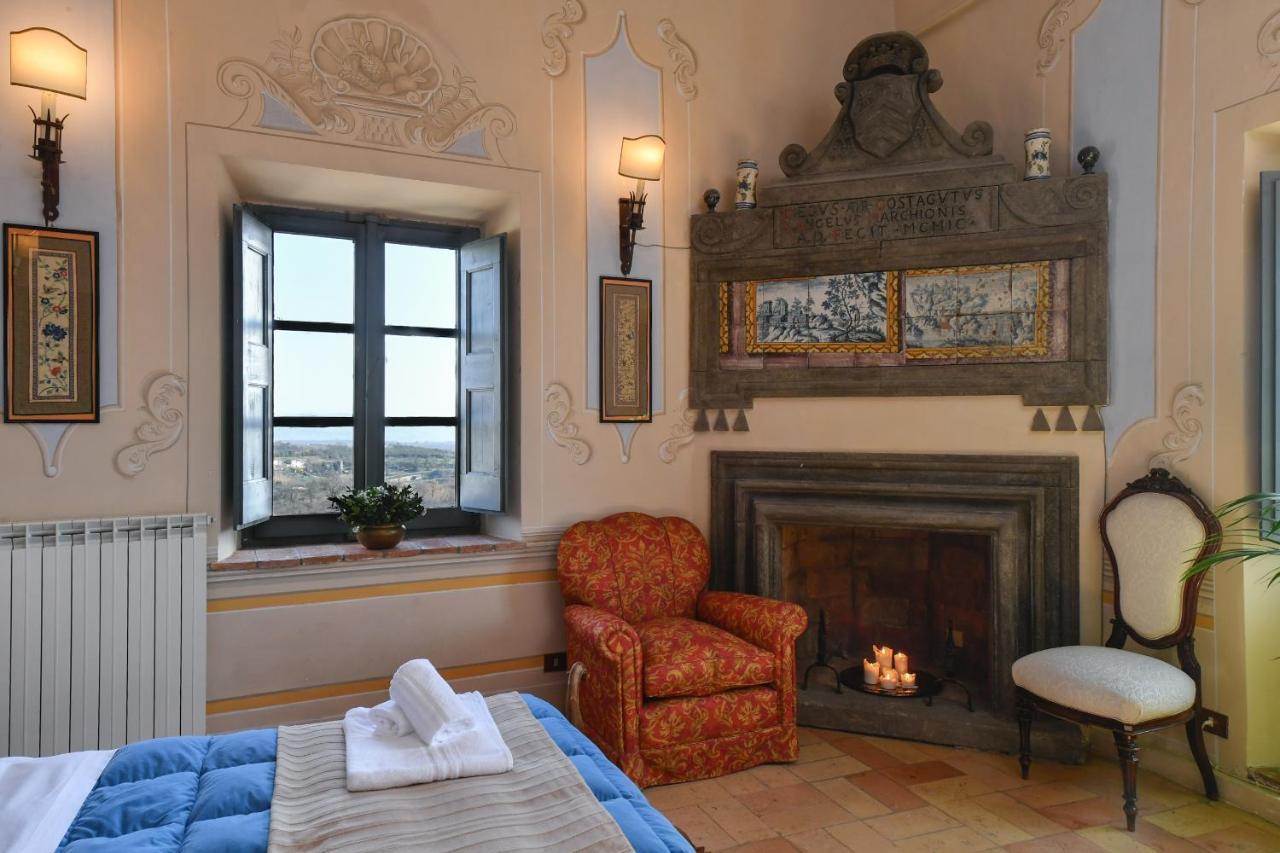 Отель Castello Costaguti Roccalvecce Экстерьер фото